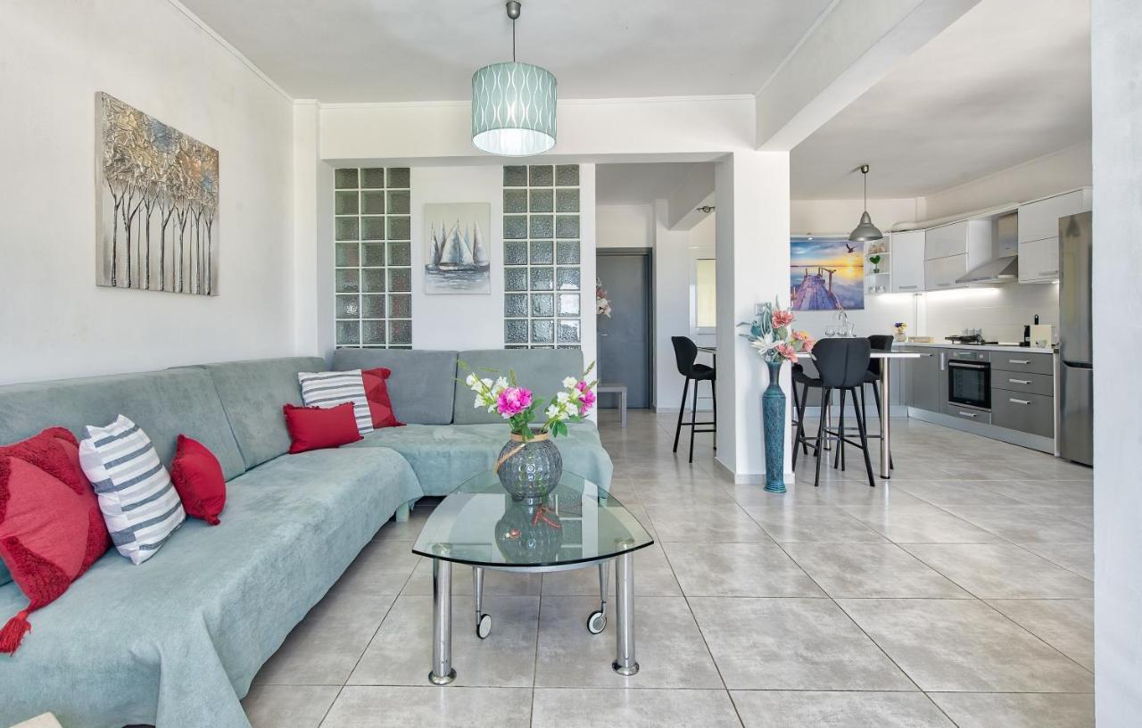 אליקאנאס Vrachos Holiday Home מראה חיצוני תמונה